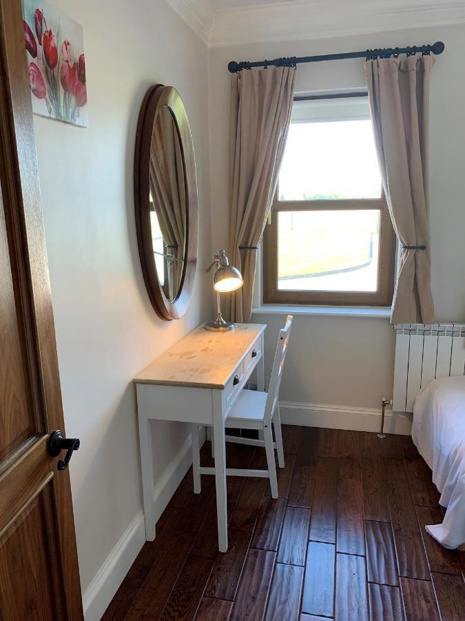 Wild Atlantic Breeze Guesthouse Doolin Exterior photo
